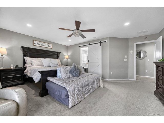 33 N Jamestown Way, Aurora, CO 80018