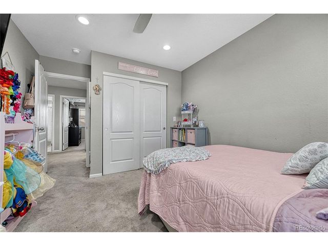 33 N Jamestown Way, Aurora, CO 80018