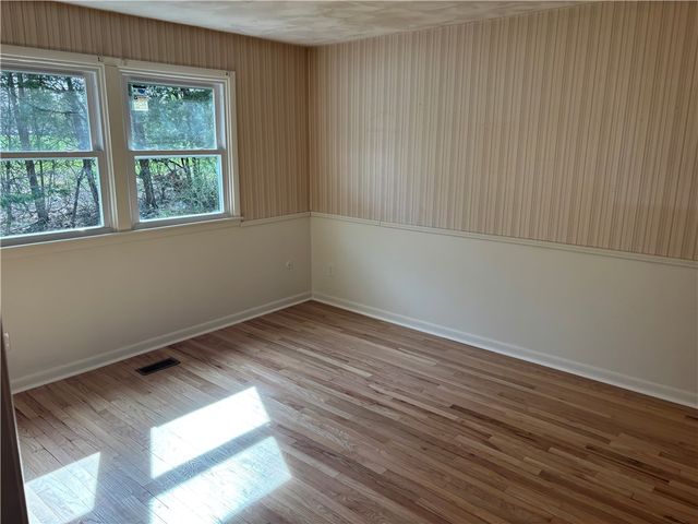 4327 Belmont Drive, Clay, NY 13090