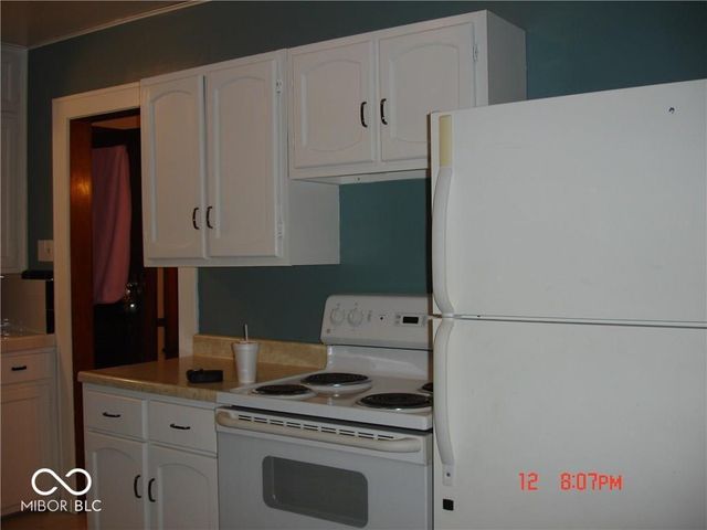 5221 E 10th Street, Indianapolis, IN 46219