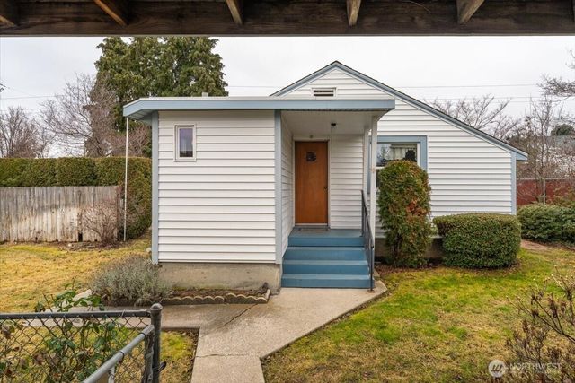 1202 Fifth Street, Wenatchee, WA 98801