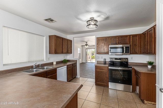 12821 W VIA CAMILLE Drive, El Mirage, AZ 85335