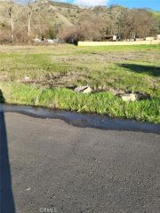 2810 10th, Clearlake, CA 95422