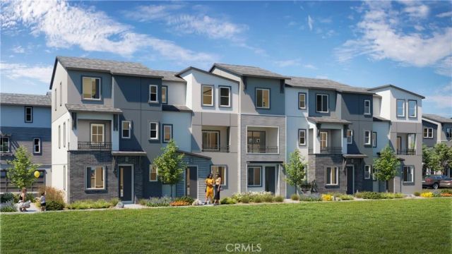 945 Angelene Road, Covina, CA 91722