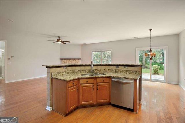 3820 Devenwood Way, Buford, GA 30519