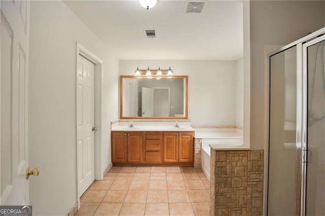 3820 Devenwood Way, Buford, GA 30519