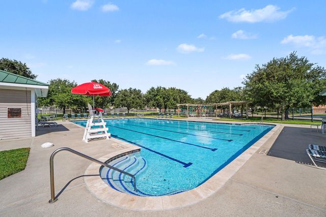 10047 Deer Track Court, Houston, TX 77064