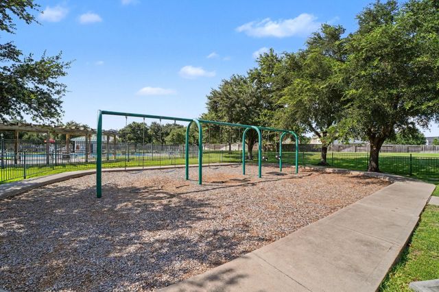 10047 Deer Track Court, Houston, TX 77064