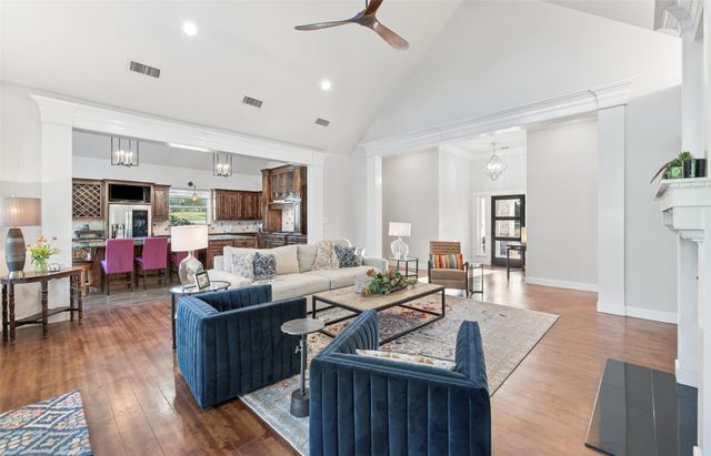 492 County Road 4387, Decatur, TX 76234