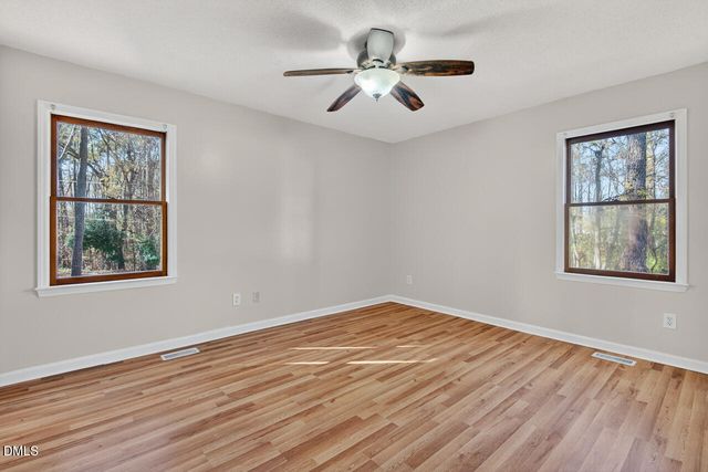 905 Pond Street, Clayton, NC 27520