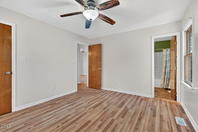 905 Pond Street, Clayton, NC 27520