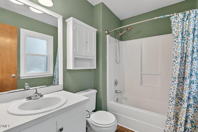 905 Pond Street, Clayton, NC 27520