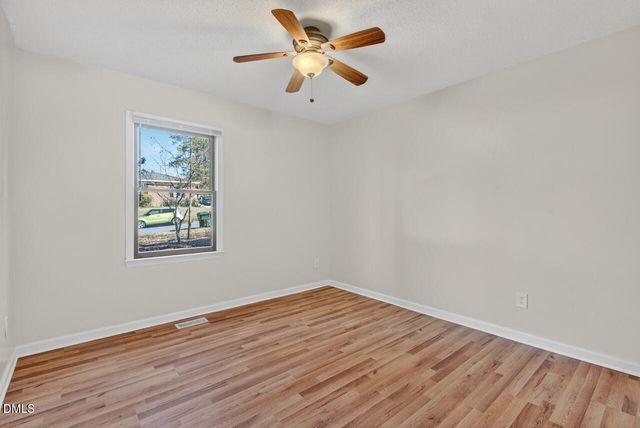 905 Pond Street, Clayton, NC 27520