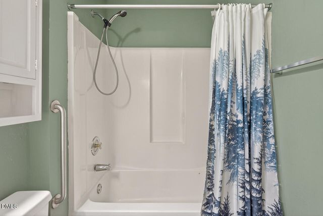 905 Pond Street, Clayton, NC 27520