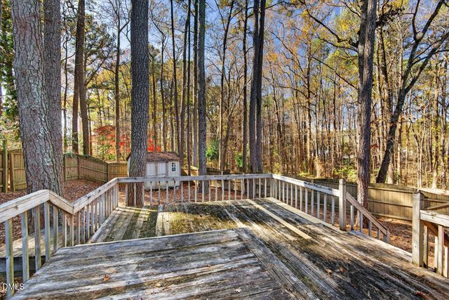 905 Pond Street, Clayton, NC 27520