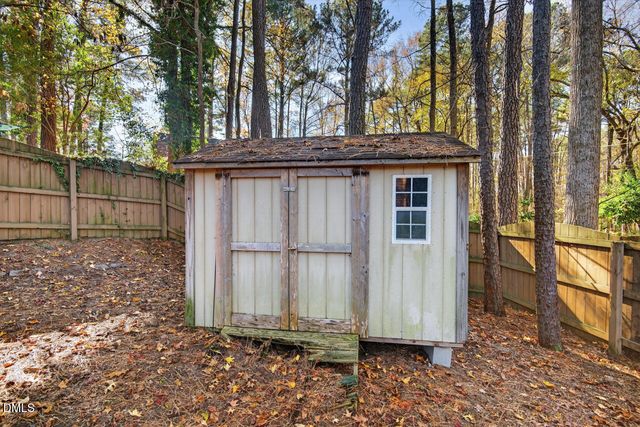 905 Pond Street, Clayton, NC 27520