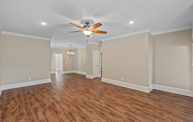 122 Craftsman Dr., Dothan, AL 36303