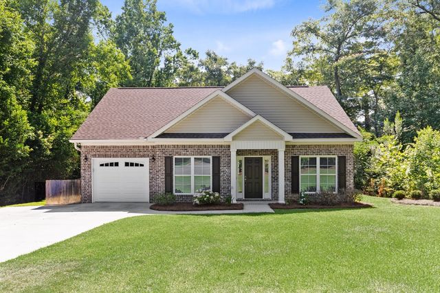 122 Craftsman Dr., Dothan, AL 36303