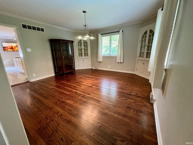 10845 Browning Road, Evansville, IN 47725