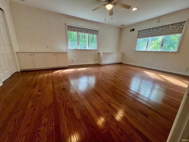 10845 Browning Road, Evansville, IN 47725