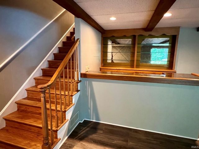 10845 Browning Road, Evansville, IN 47725