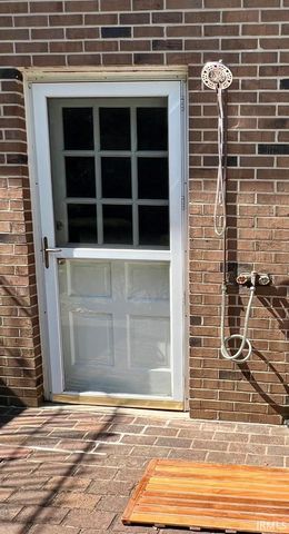 10845 Browning Road, Evansville, IN 47725