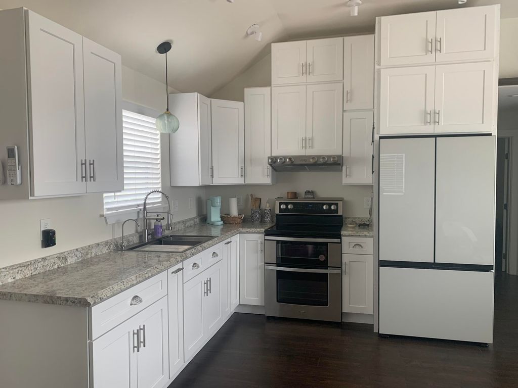 Image 4 of property listing at 1061 Valley View Spur Street, Menard, TX 76859