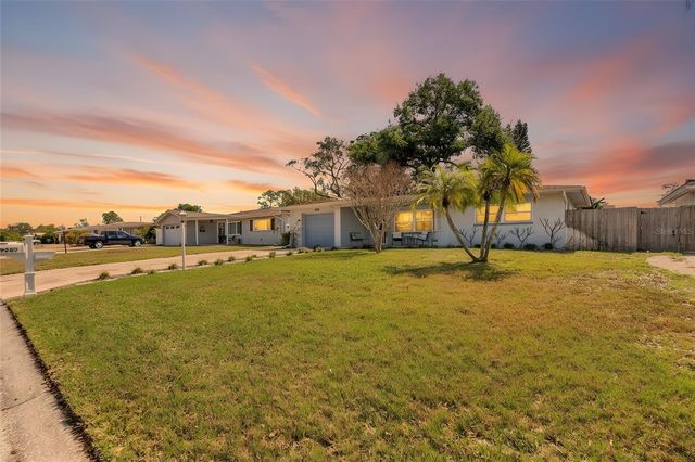 2063 PINE RIDGE DRIVE, Clearwater, FL 33763