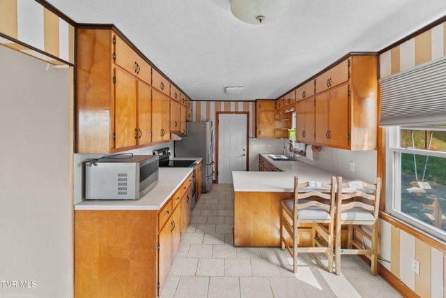 325 Mullins Street, Kingsport, TN 37665