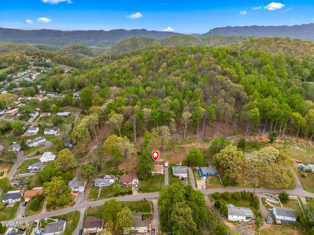 325 Mullins Street, Kingsport, TN 37665