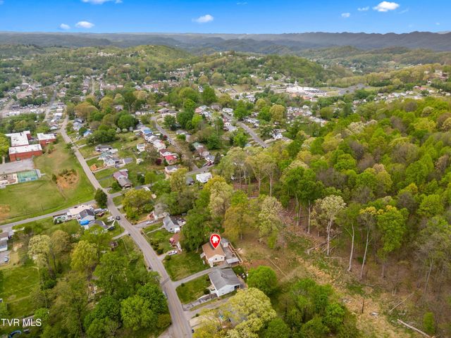 325 Mullins Street, Kingsport, TN 37665