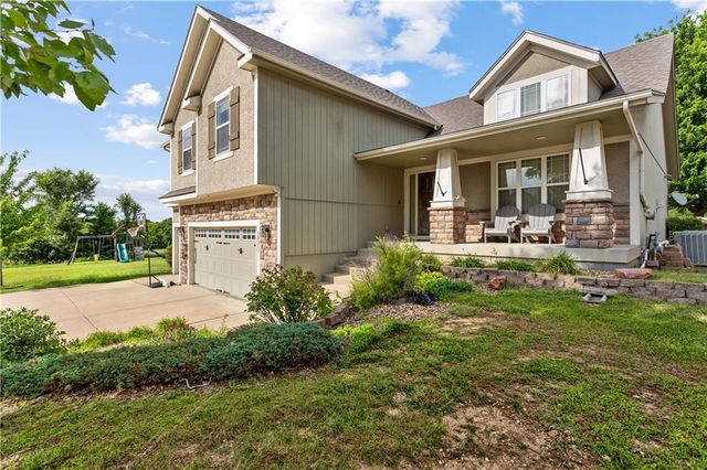 13317 Davis Avenue, Bonner Springs, KS 66012