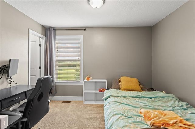 13317 Davis Avenue, Bonner Springs, KS 66012