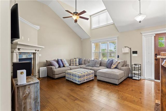 13317 Davis Avenue, Bonner Springs, KS 66012