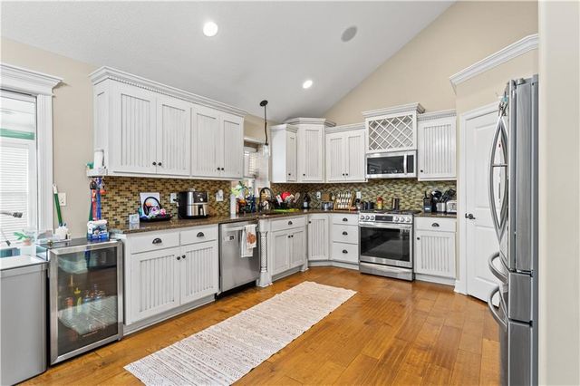 13317 Davis Avenue, Bonner Springs, KS 66012