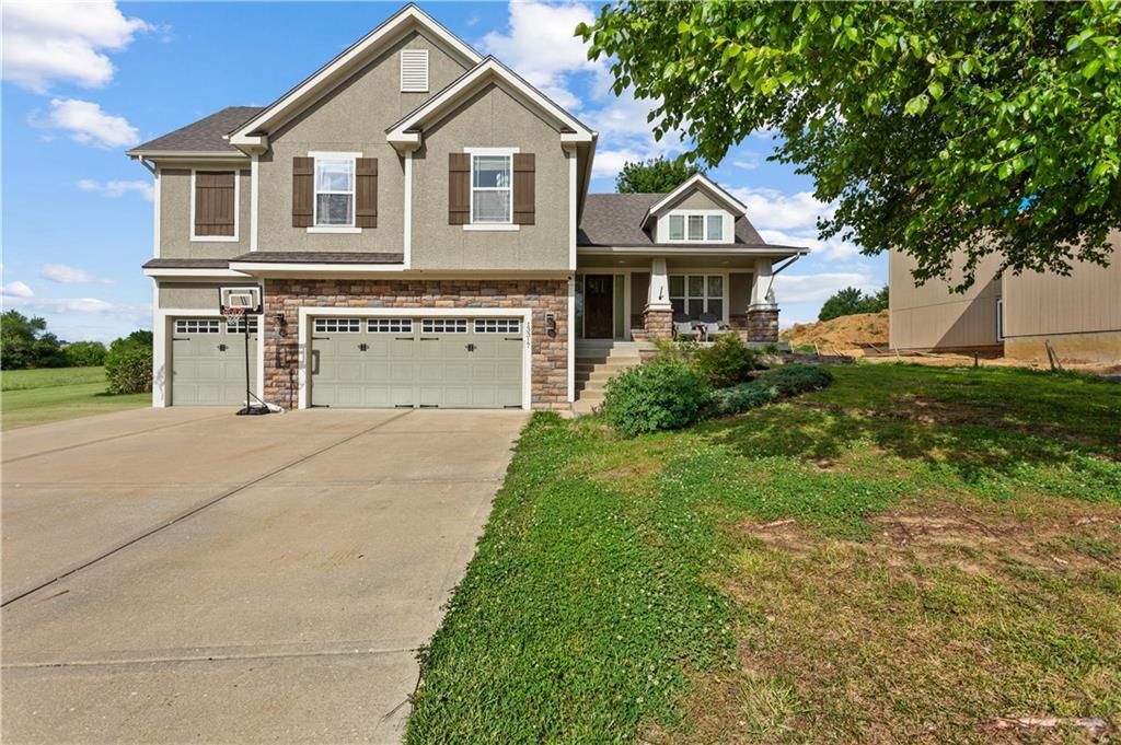 13317 Davis Avenue, Bonner Springs, KS 66012