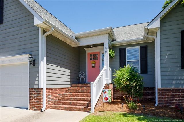 1537 Timberrock Court, Fayetteville, NC 28306