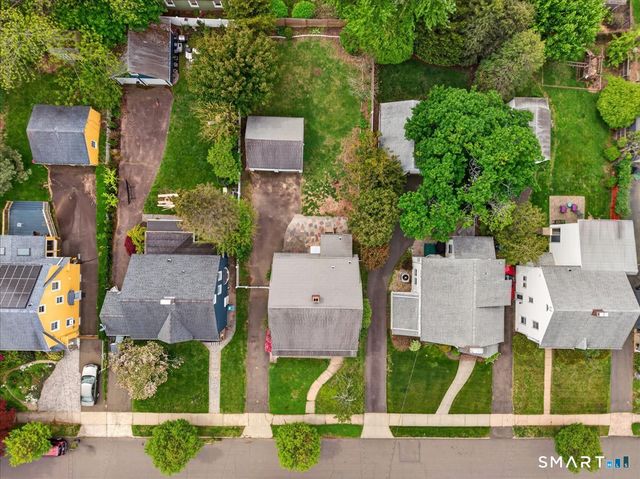 34 Norris Street, Hamden, CT 06517