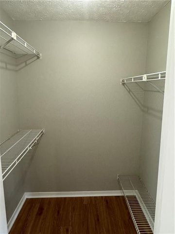 1413 Tuxworth Circle, Decatur, GA 30033