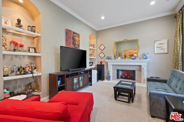 633 Noble Road, Simi Valley, CA 93065