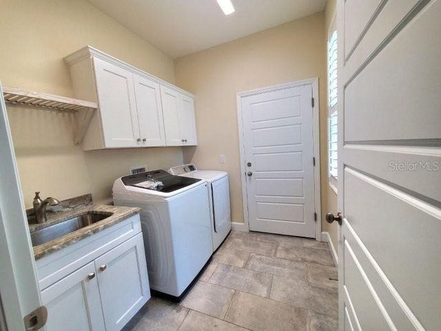431 W MCKENZIE STREET, Punta Gorda, FL 33950