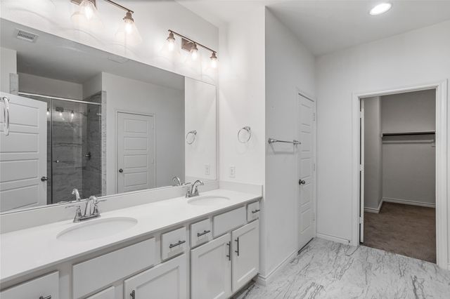 203 Athenia Drive, Fort Worth, TX 76114