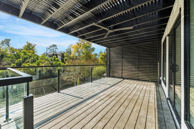 13 Tiel Way, Houston, TX 77019