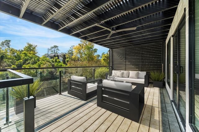 13 Tiel Way, Houston, TX 77019