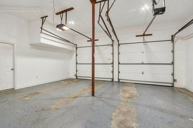 5 Flintlocke Rd, Franklin, MA 02038