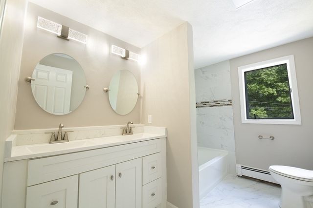 5 Flintlocke Rd, Franklin, MA 02038