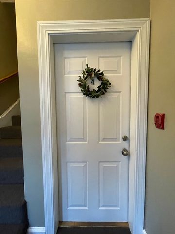 11 Thomas Park 4, Boston, MA 02127