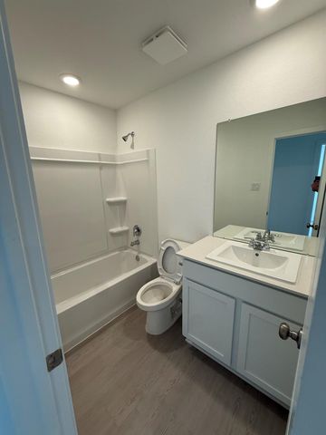 15720 Plum Brook Drive, Conroe, TX 77303