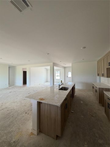 6611 Kingfisher Lane, Beasley, TX 77417