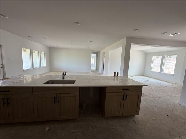 6611 Kingfisher Lane, Beasley, TX 77417